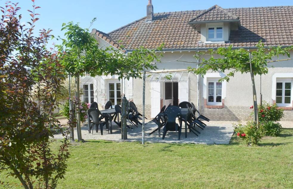 gite du vivier Seigy Extérieur photo