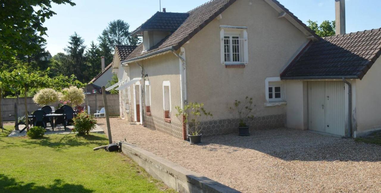 gite du vivier Seigy Extérieur photo